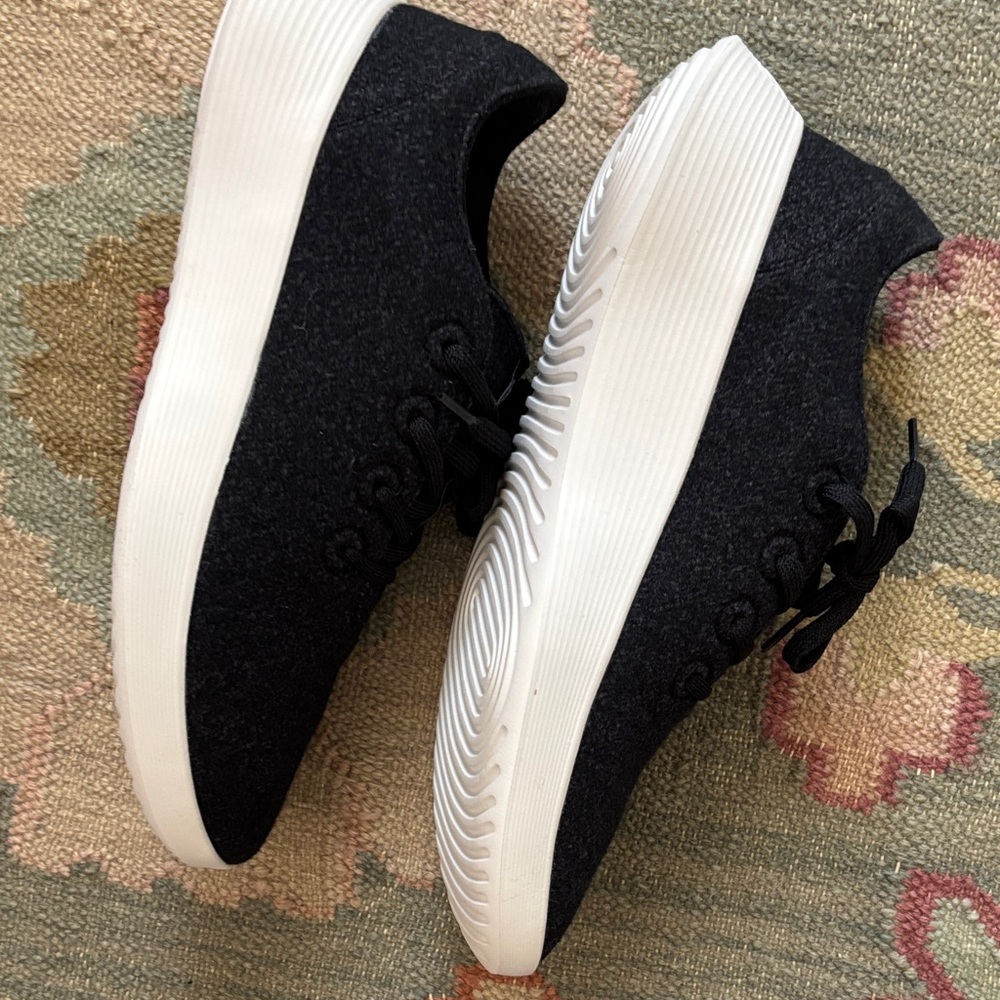 Allbirds Charcoal Wool Runners NEW - Picture 3 of 7